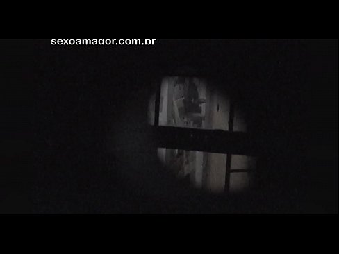 ❤️ Blondie dirakam video secara rahsia oleh intip kawasan kejiranan yang tersembunyi di sebalik batu bata kosong ️ Lucah pada ms.xxx050890.ru ❌️
