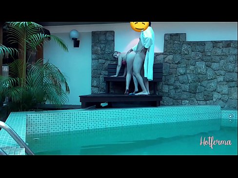 ❤️ Bos menjemput pembantu rumah ke kolam, tetapi tidak dapat menahan panas ️ Lucah pada ms.xxx050890.ru ❌️